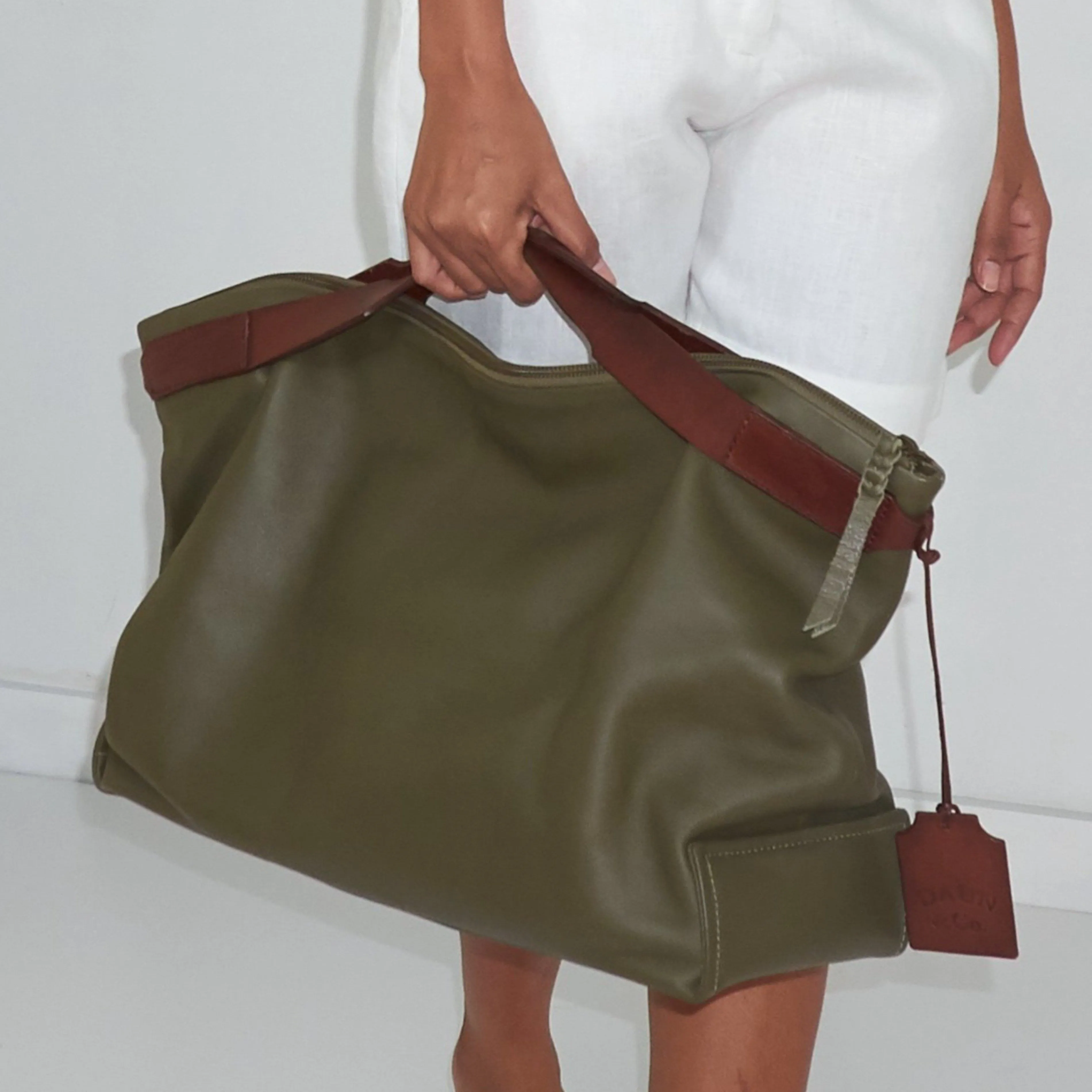 AGUNG WEEKENDER BAG - Genuine Cow Leather | Light Olive Green & Rusty Brown