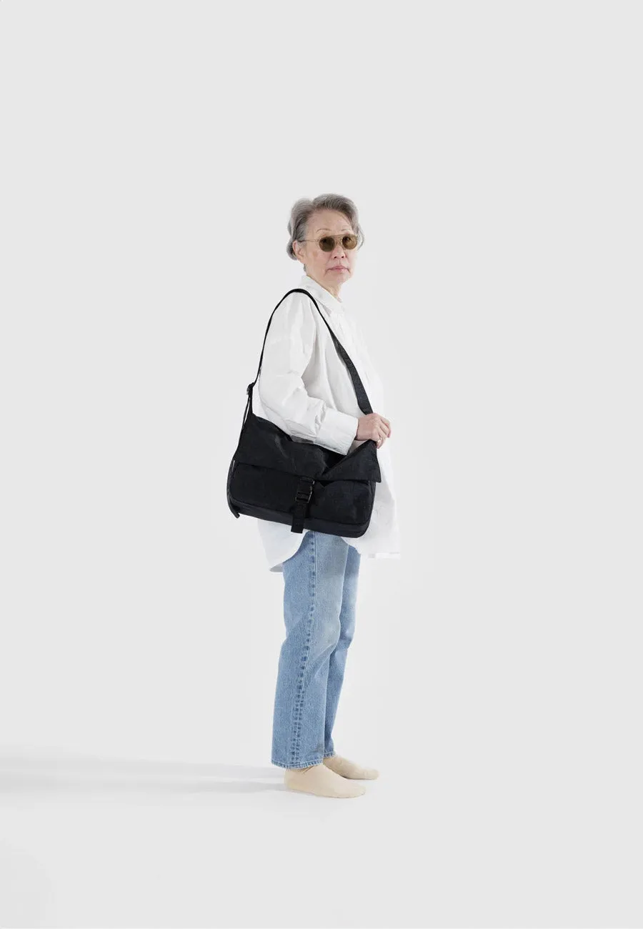 Baggu Nylon Messenger Bag Black